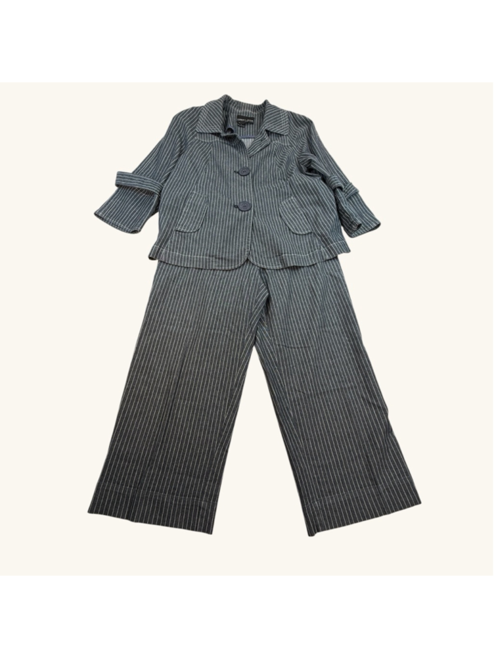 Robert Louis Pinstripe Capri Pants Size 8 Blue White Denim Look Cropped Pants